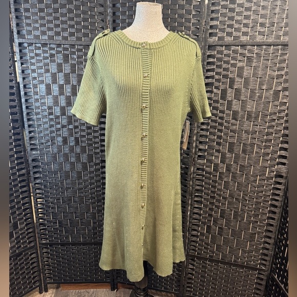 French Connection Dresses & Skirts - French Connection Olive Green Button-Down Midi Dress w gold buttons. Sz XL